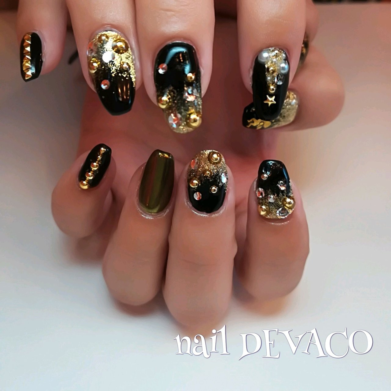 冬 クリスマス ハンド グラデーション ラメ 999naildevacoのネイルデザイン No ネイルブック