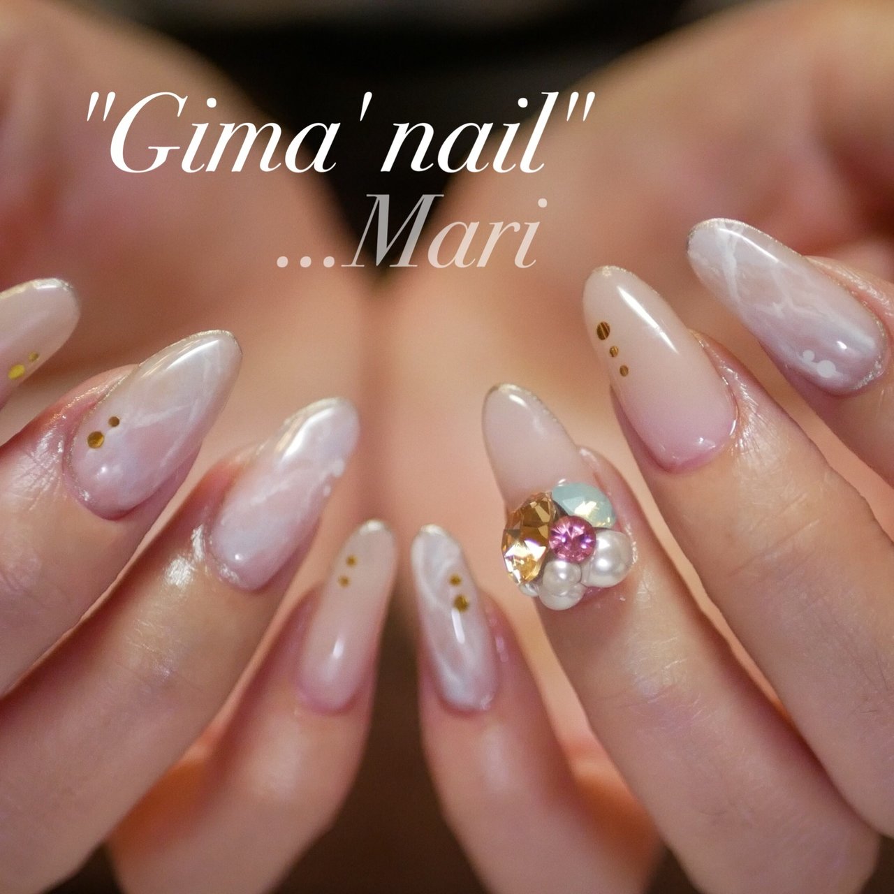 シンプル フレンチ ビジュー 大理石 ベージュ Gima Nailのネイルデザイン No 3780422 ネイルブック