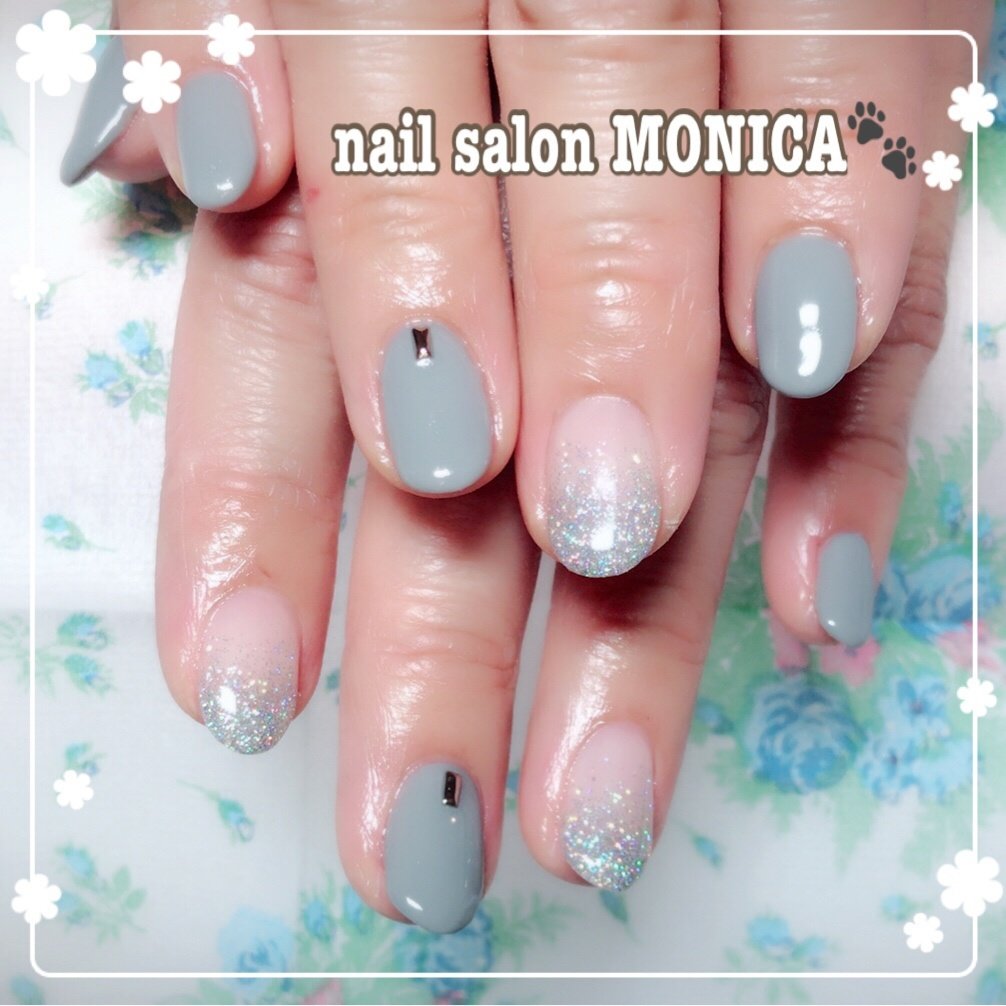 秋 冬 ハンド グラデーション ワンカラー Nail Salon Monica のネイルデザイン No ネイルブック