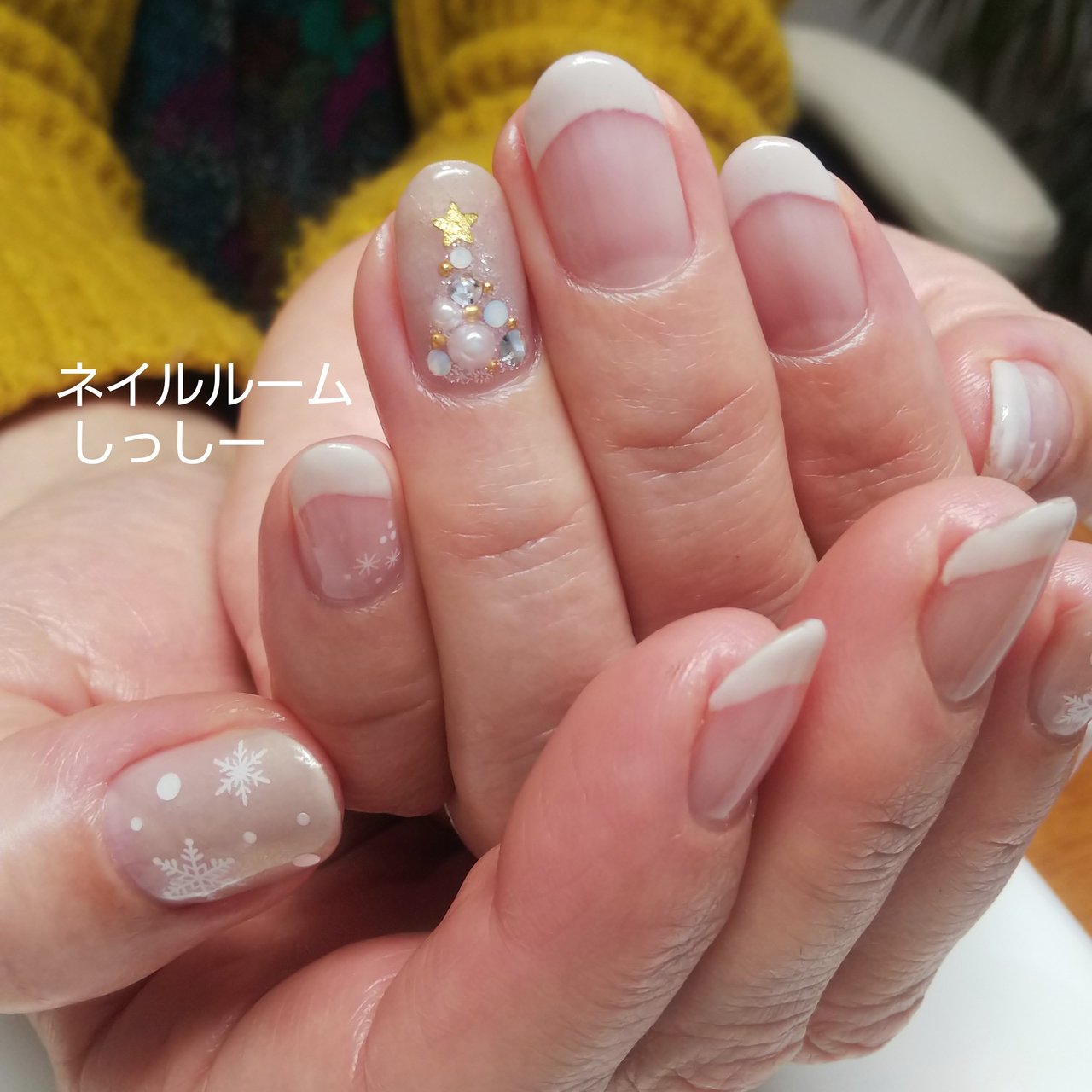 冬 クリスマス ハンド シンプル フレンチ ちばあけみのネイルデザイン No ネイルブック
