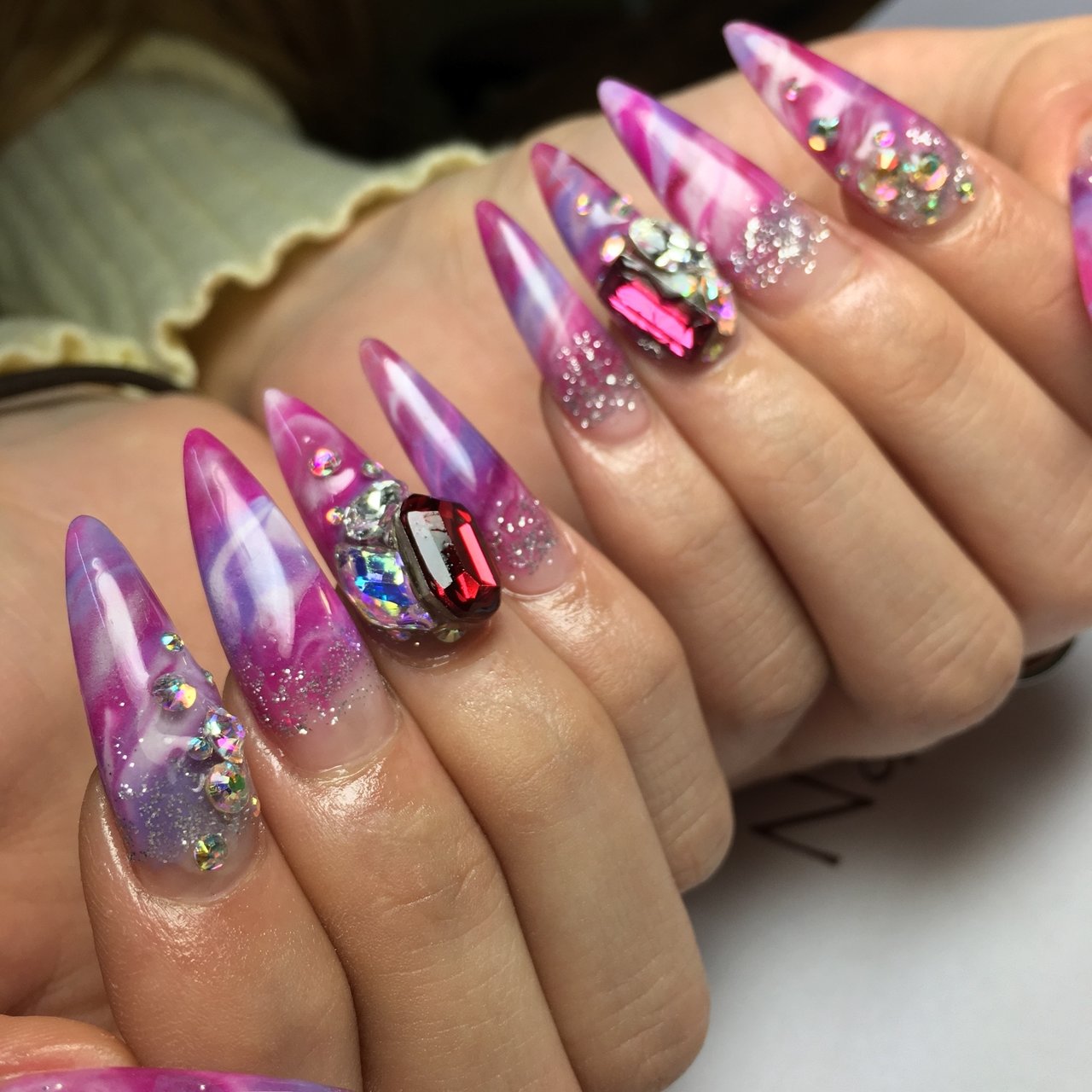 オールシーズン 成人式 パーティー 女子会 ハンド Nail Lidia Lisaのネイルデザイン No ネイルブック