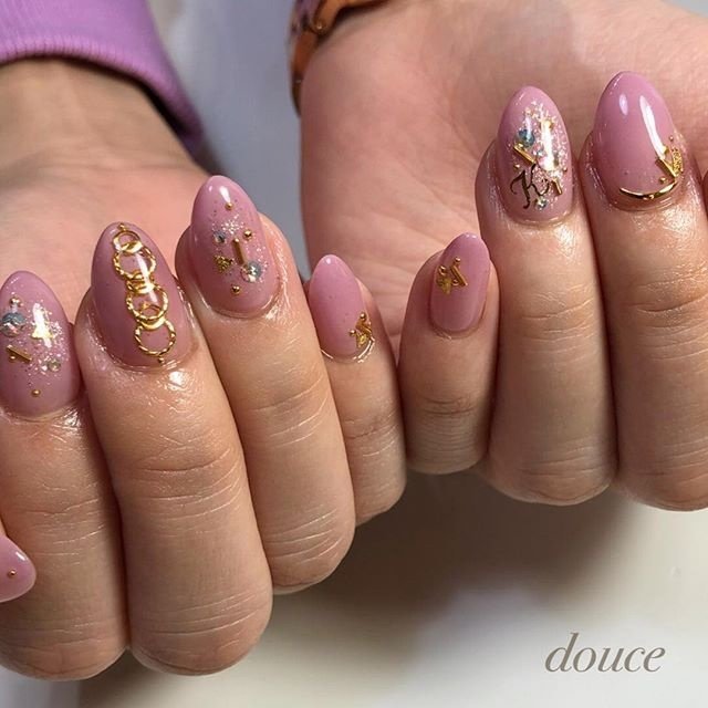 秋 冬 デート ハンド ワンカラー Nailsalon Douceのネイルデザイン No ネイルブック