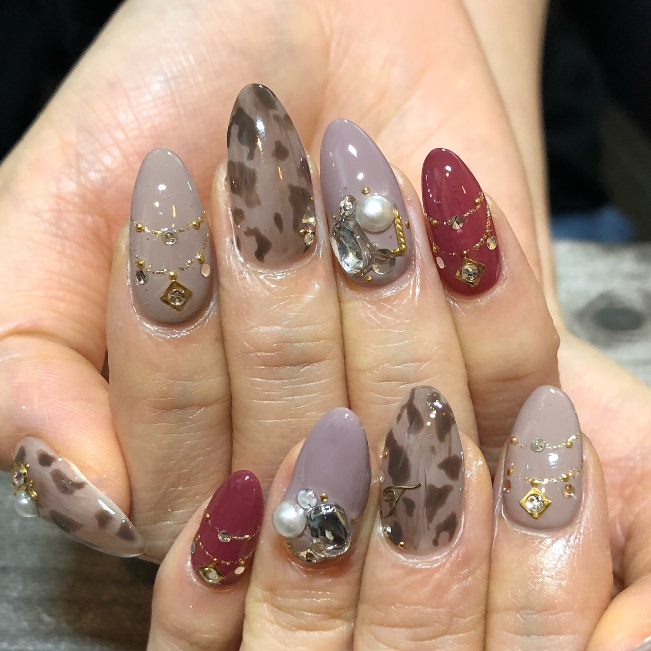 秋 冬 オールシーズン ハンド アニマル柄 Nail Salonうたたねのネイルデザイン No ネイルブック