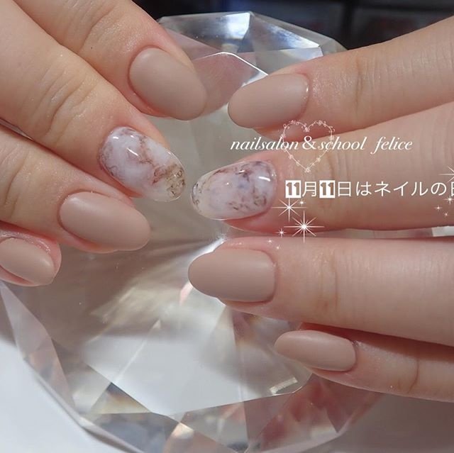 秋 冬 オールシーズン オフィス ハンド Felicefeliceのネイルデザイン No ネイルブック