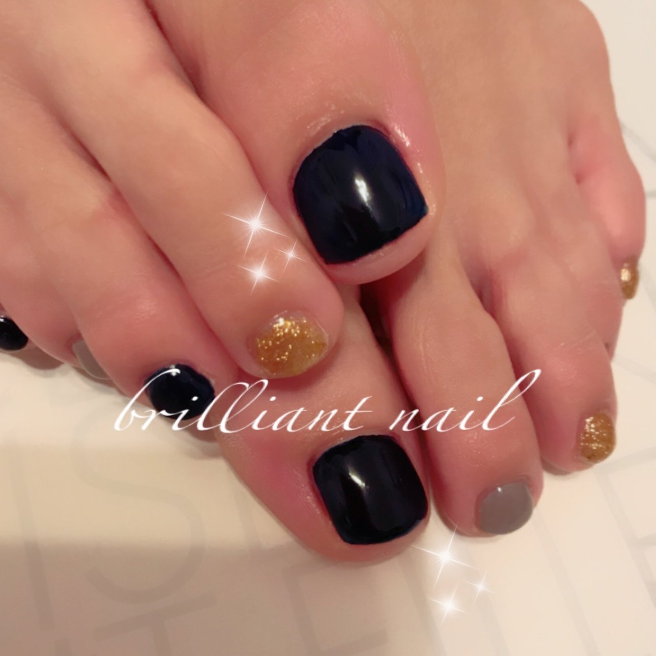 秋 冬 フット シンプル ネイビー Brilliantnailのネイルデザイン No ネイルブック