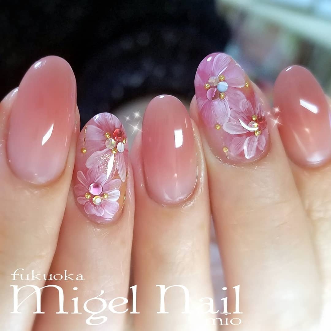 お正月 成人式 クリスマス パーティー ハンド Migel Nailのネイルデザイン No ネイルブック