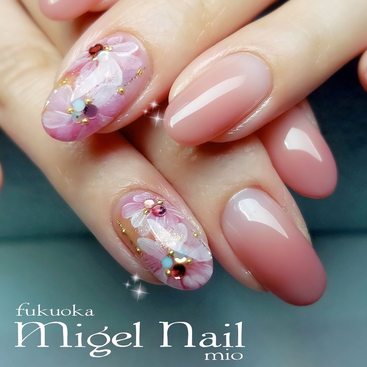 お正月 成人式 クリスマス パーティー ハンド Migel Nailのネイルデザイン No ネイルブック