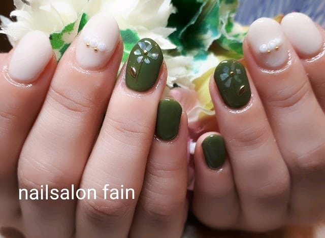 オールシーズン ハンド シェル ショート ジェル Nailfainのネイル