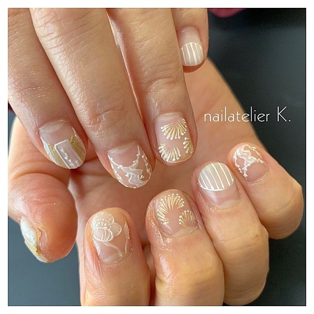 シンプル マット ホワイト ゴールド ジェル Nailatelier Kのネイルデザイン No ネイルブック