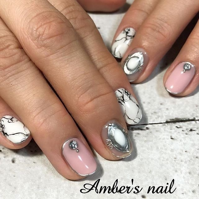 旅行 リゾート ライブ ハンド 大理石 Amber S Nail アンバーズネイルのネイルデザイン No ネイルブック