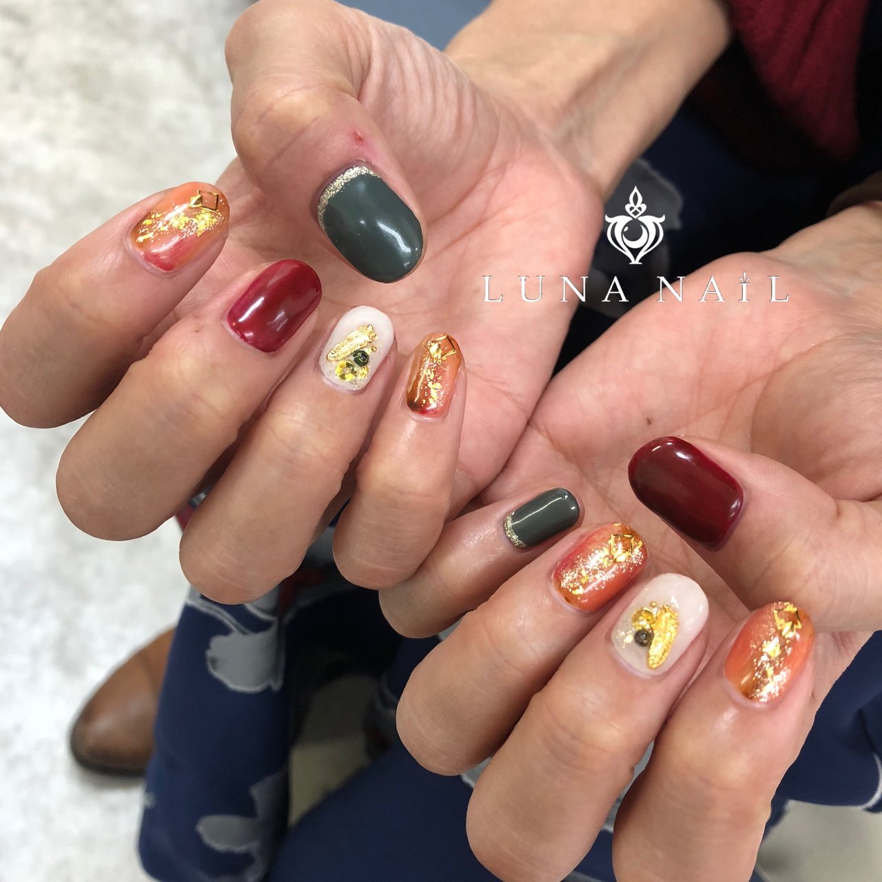 秋 冬 お正月 成人式 ハンド Luna Nail のネイルデザイン No ネイルブック