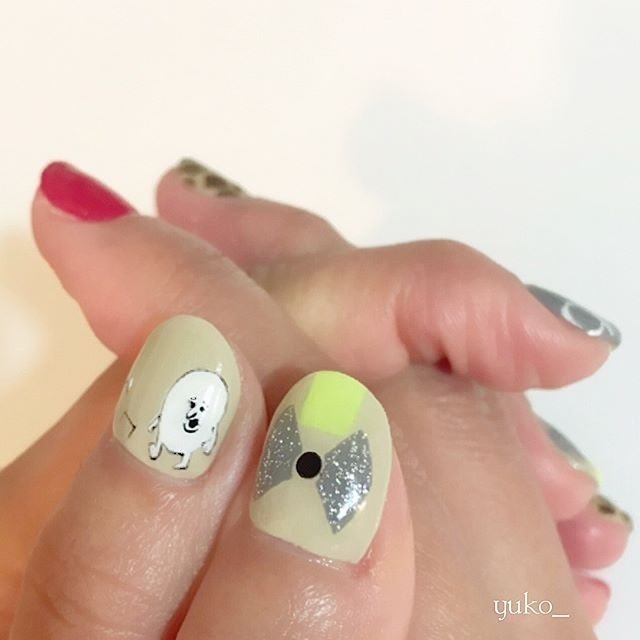 オールシーズン パーティー ワンカラー キャラクター ベージュ Yuko Nail Chouetteのネイルデザイン No ネイル ブック