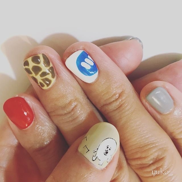 オールシーズン パーティー ワンカラー キャラクター ベージュ Yuko Nail Chouetteのネイルデザイン No ネイル ブック