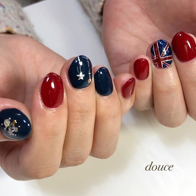 冬 オールシーズン ライブ ハンド シンプル Nailsalon Douceのネイル