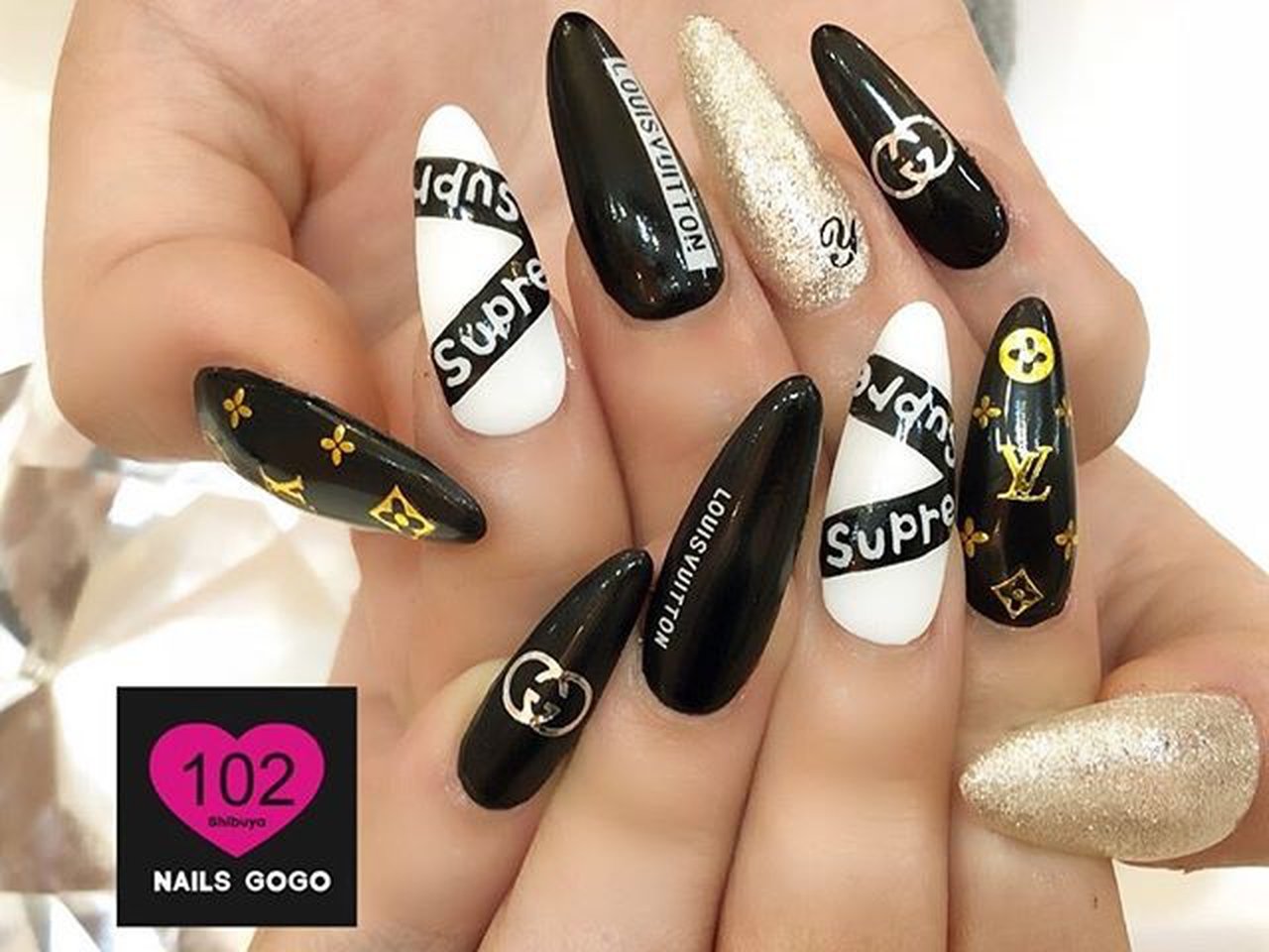 成人式 入学式 クリスマス パーティー ハンド Nailsgogo Shibuya Nailsalonのネイルデザイン No ネイルブック