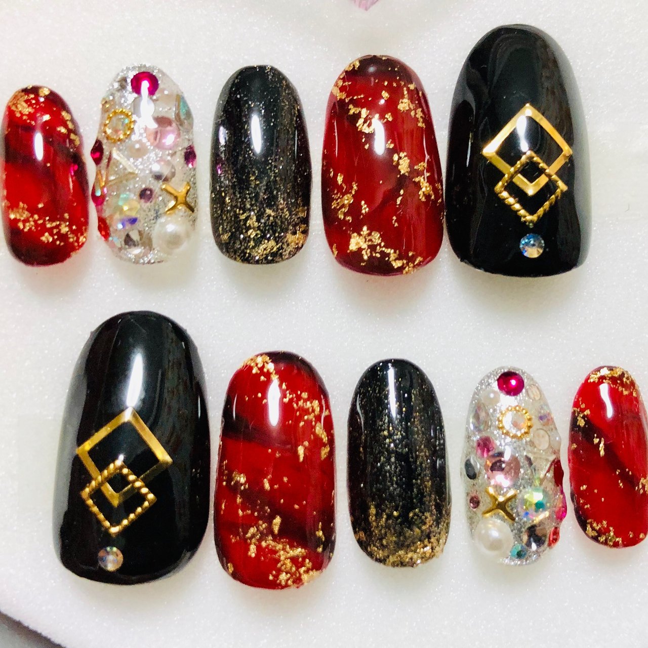 お正月 成人式 ハンド シンプル ラメ Nail Estrella エストレア のネイルデザイン No 3813662 ネイルブック