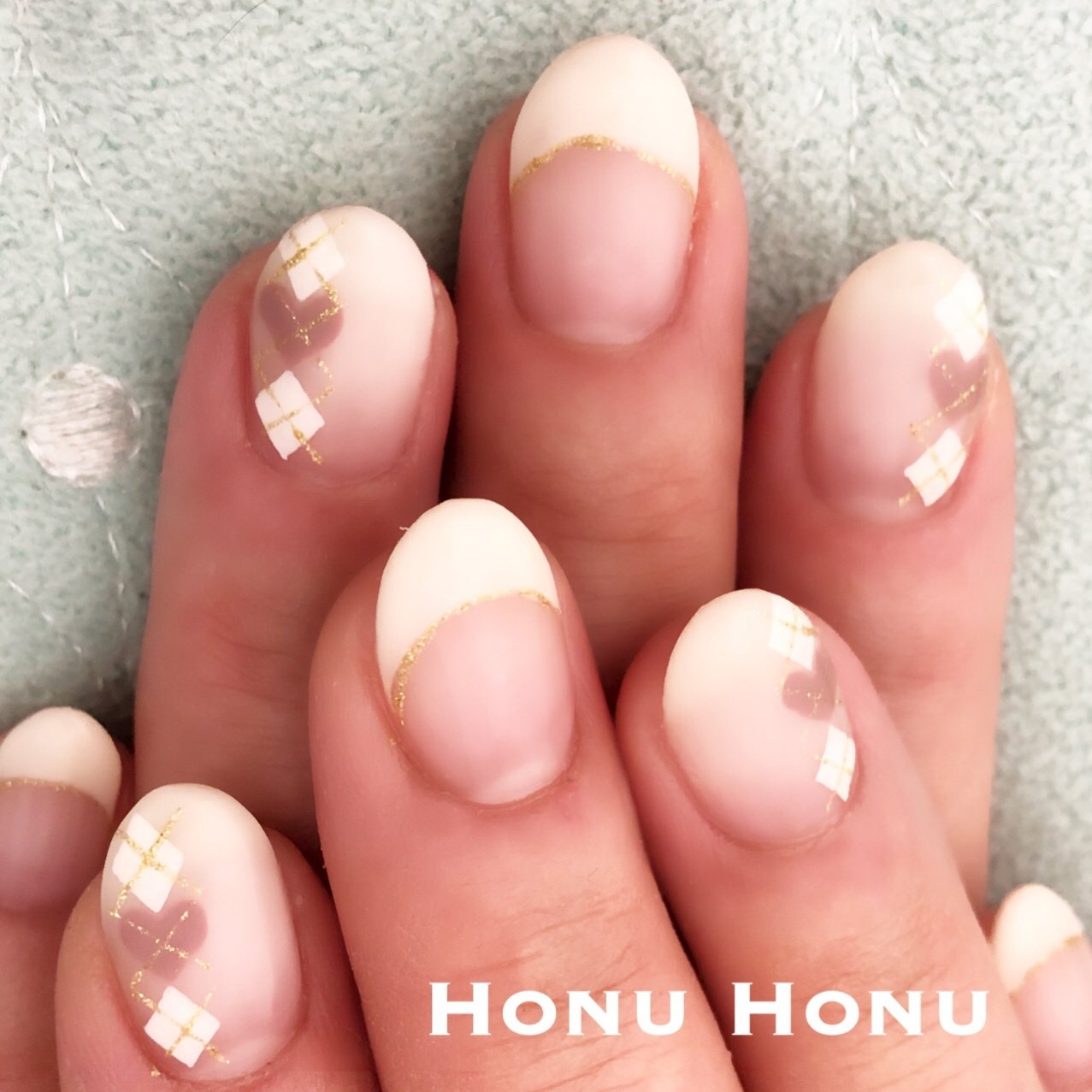 秋 冬 バレンタイン オフィス ハンド Honu Honu Sakkoのネイルデザイン No 3815323 ネイルブック