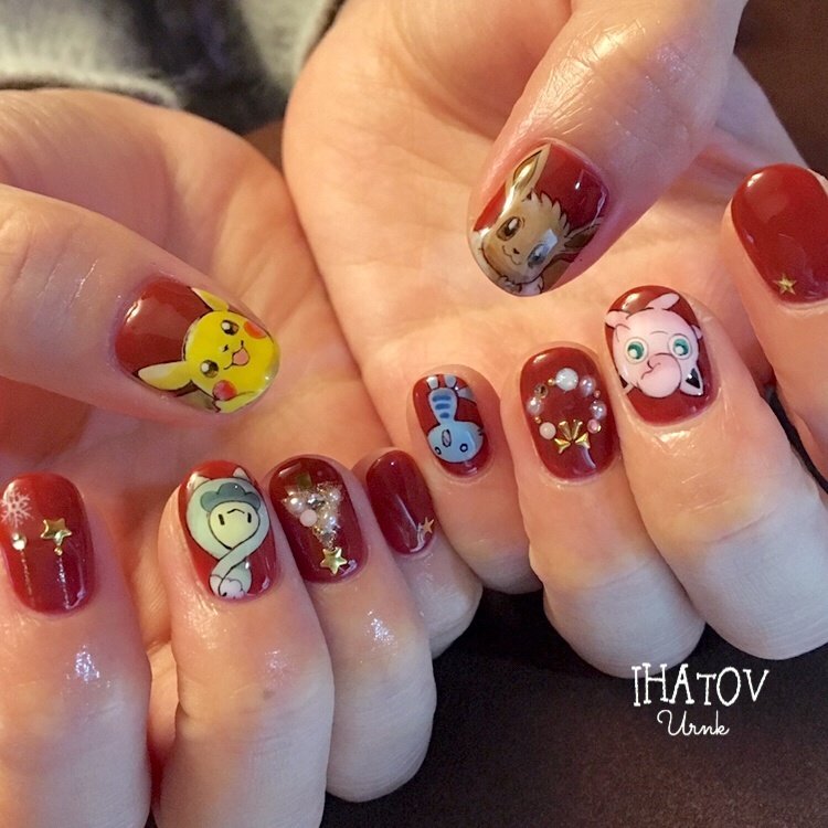 冬 クリスマス ハンド ワンカラー ビジュー Ihatov Nailarts のネイルデザイン No ネイルブック