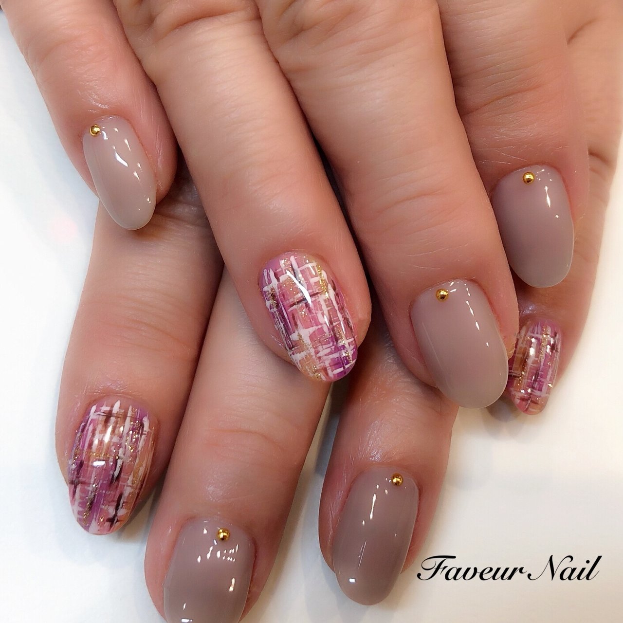 冬 ハンド ワンカラー ツイード グレージュ Faveur Nailのネイルデザイン No 301 ネイルブック