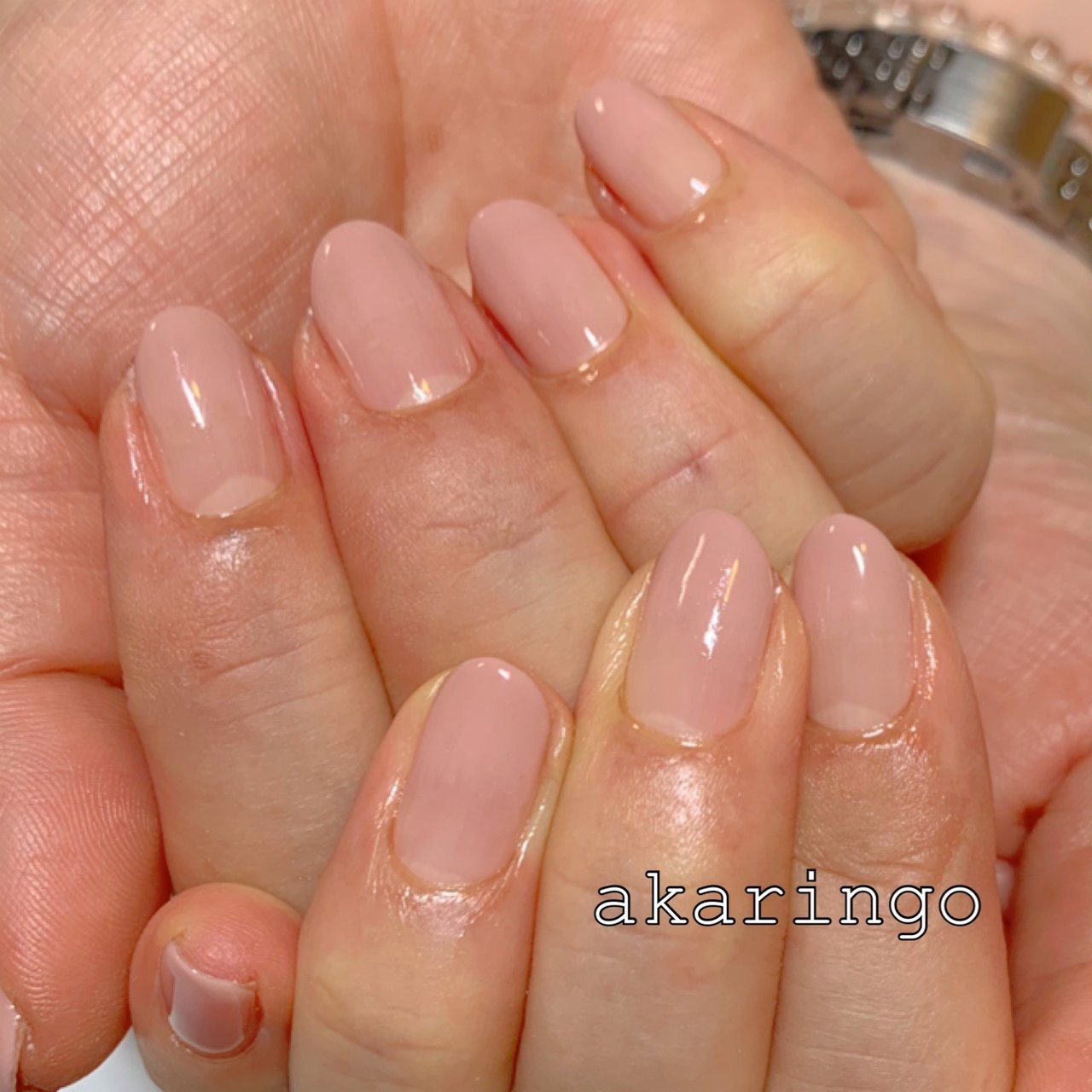 オールシーズン オフィス ハンド グラデーション ミディアム Akaringo Nailのネイルデザイン No 3824503 ネイルブック