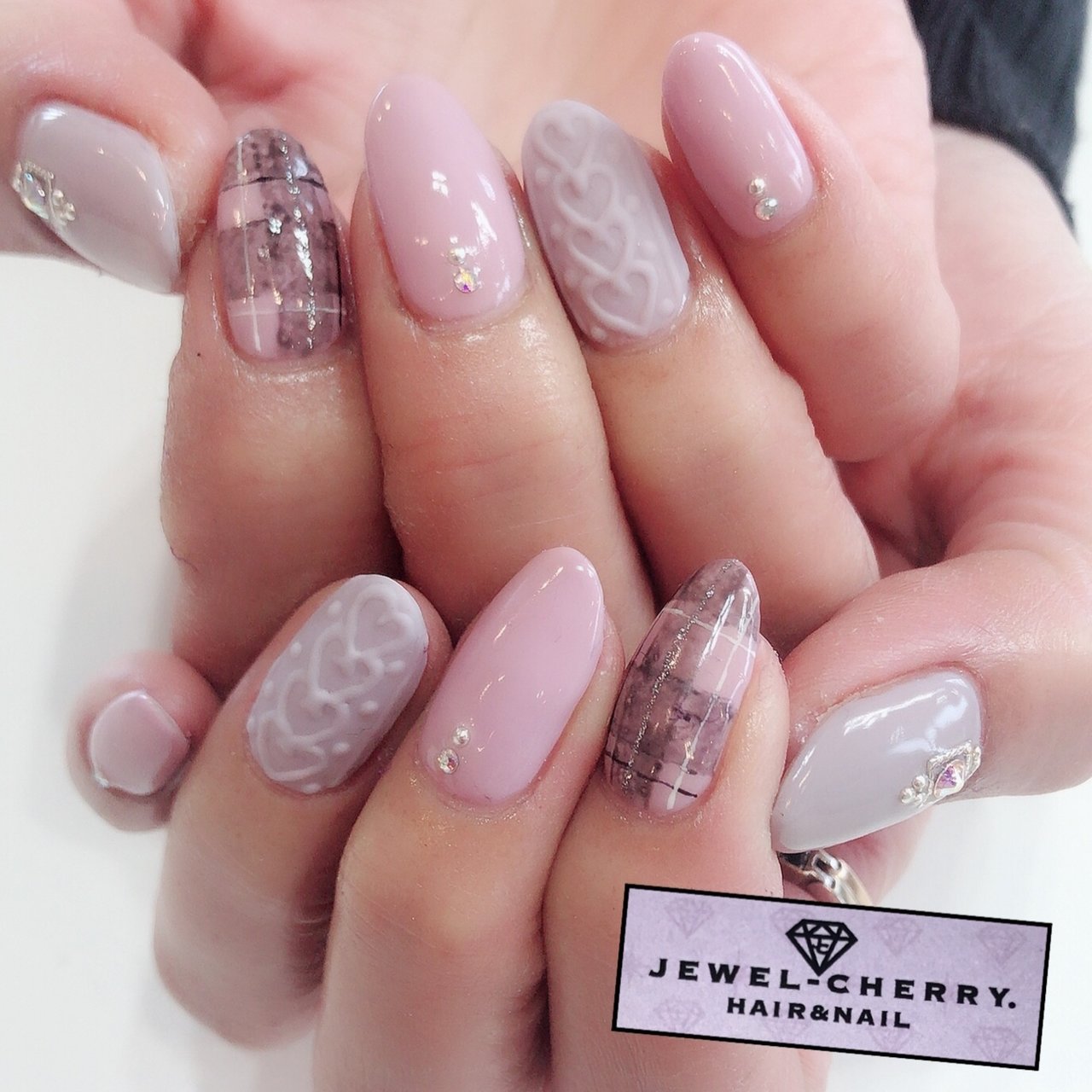 冬 バレンタイン ハンド チェック ニット Jewel Cherry のネイルデザイン No 370 ネイルブック