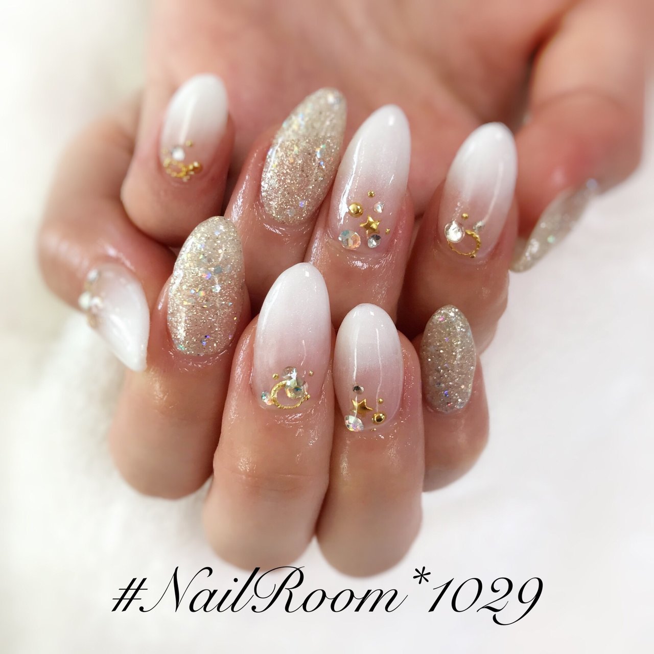 冬 お正月 クリスマス パーティー ハンド Nailroom1029のネイルデザイン No ネイルブック