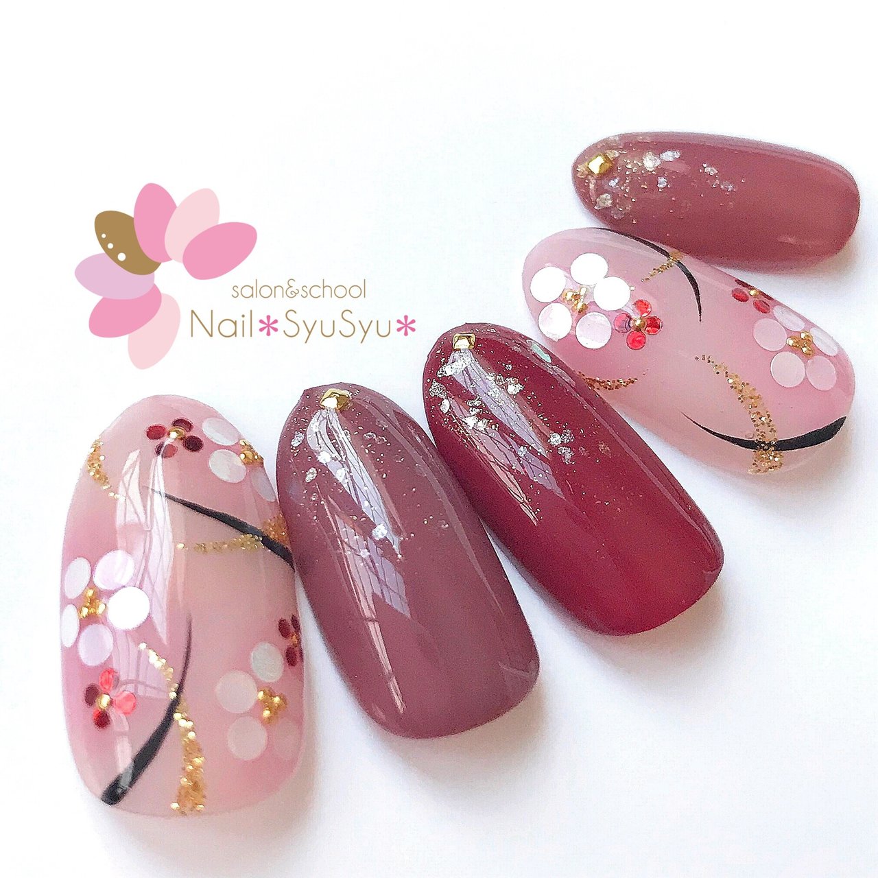 冬 お正月 成人式 ハンド グラデーション Nail Syusyu ネイルシュシュのネイルデザイン No ネイルブック