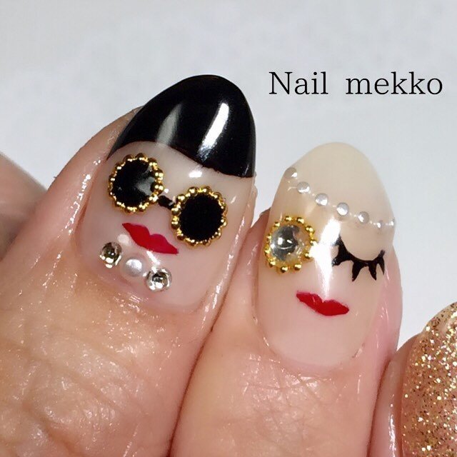 グラデーション ラメ ビジュー キャラクター ピンク Nail Mekkoのネイルデザイン No 370 ネイルブック