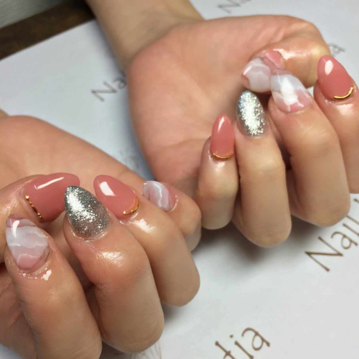 オールシーズン パーティー デート 女子会 ハンド Nail Lidia Lisaのネイルデザイン No ネイルブック
