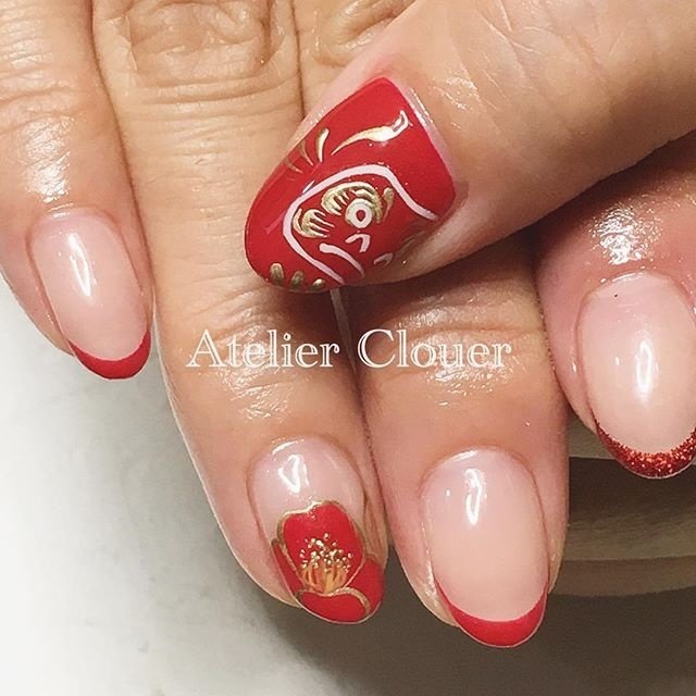 冬 お正月 ハンド 変形フレンチ キャラクター アトリエクルエ Atelierclouerのネイルデザイン No ネイルブック
