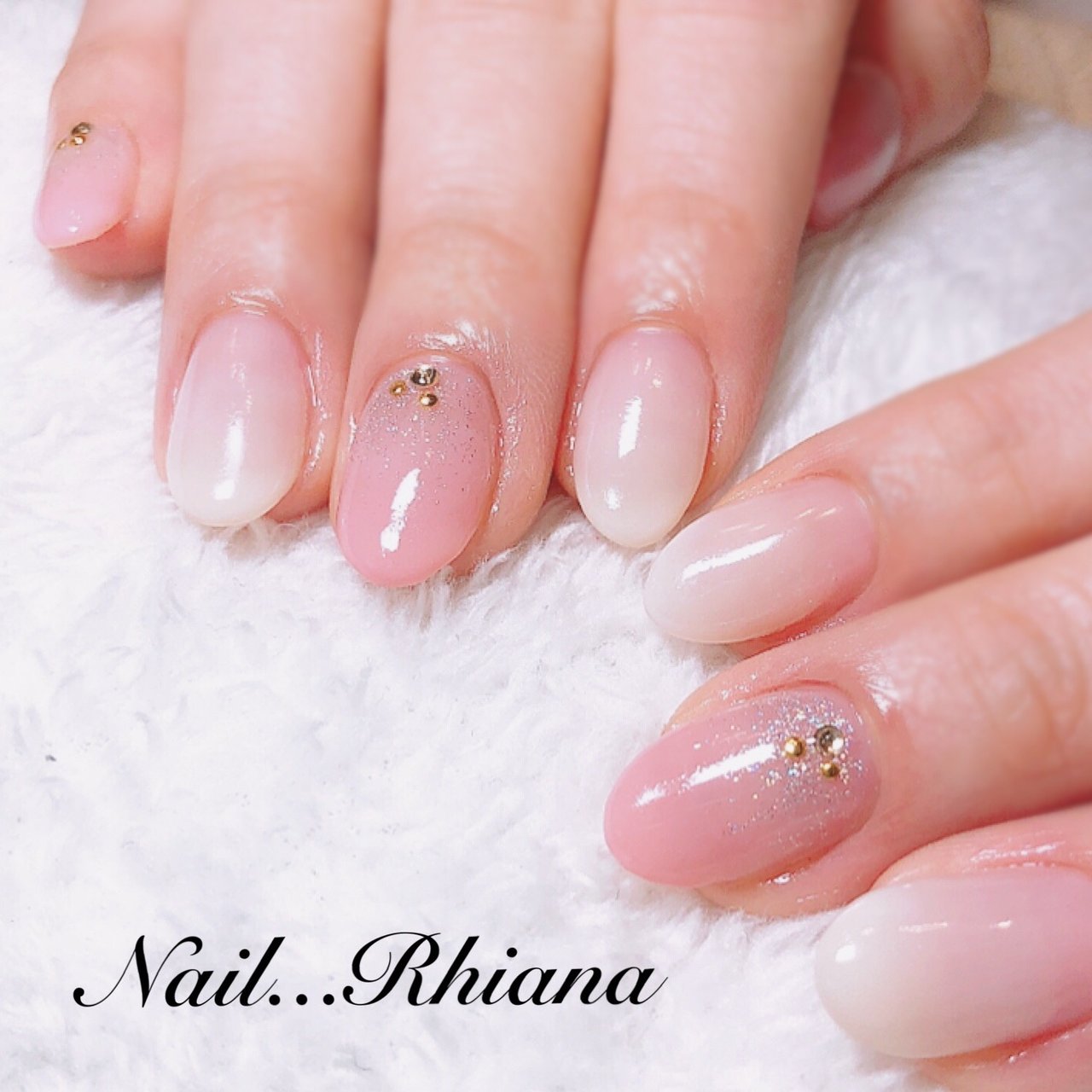 春 冬 オールシーズン バレンタイン ハンド Privatenailsalon Rhianaのネイルデザイン No ネイルブック