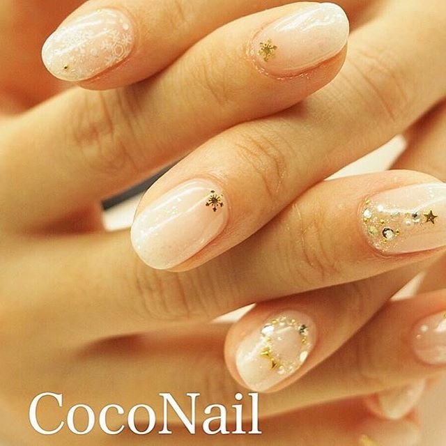 シンプル グラデーション ハート 雪の結晶 ミディアム ココネイルのネイルデザイン No ネイルブック