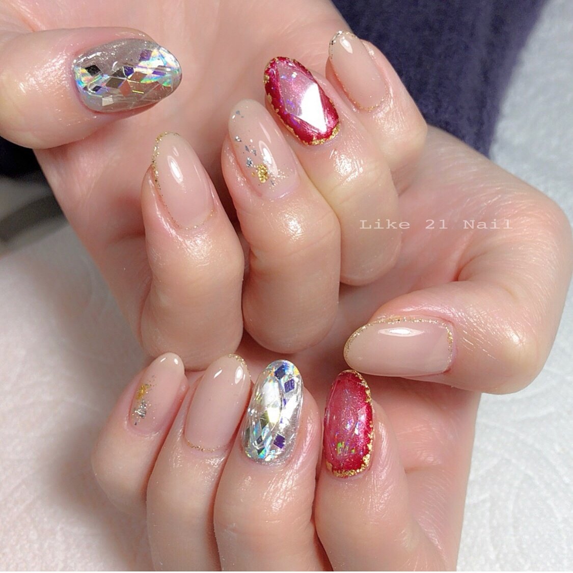 冬 お正月 成人式 ハンド ビジュー Like 21 Nailのネイルデザイン No 3846055 ネイルブック