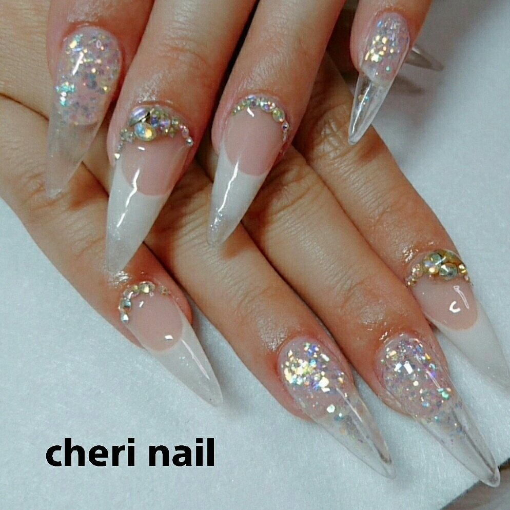 冬 オールシーズン ハンド フレンチ ラメ Cheri Nail Keikoのネイルデザイン No ネイルブック