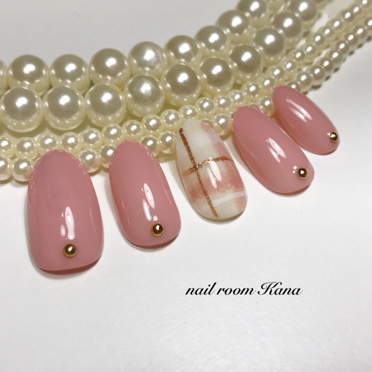 冬 ワンカラー チェック ピンク ジェル Nail Room Kanaのネイルデザイン No 3854490 ネイルブック