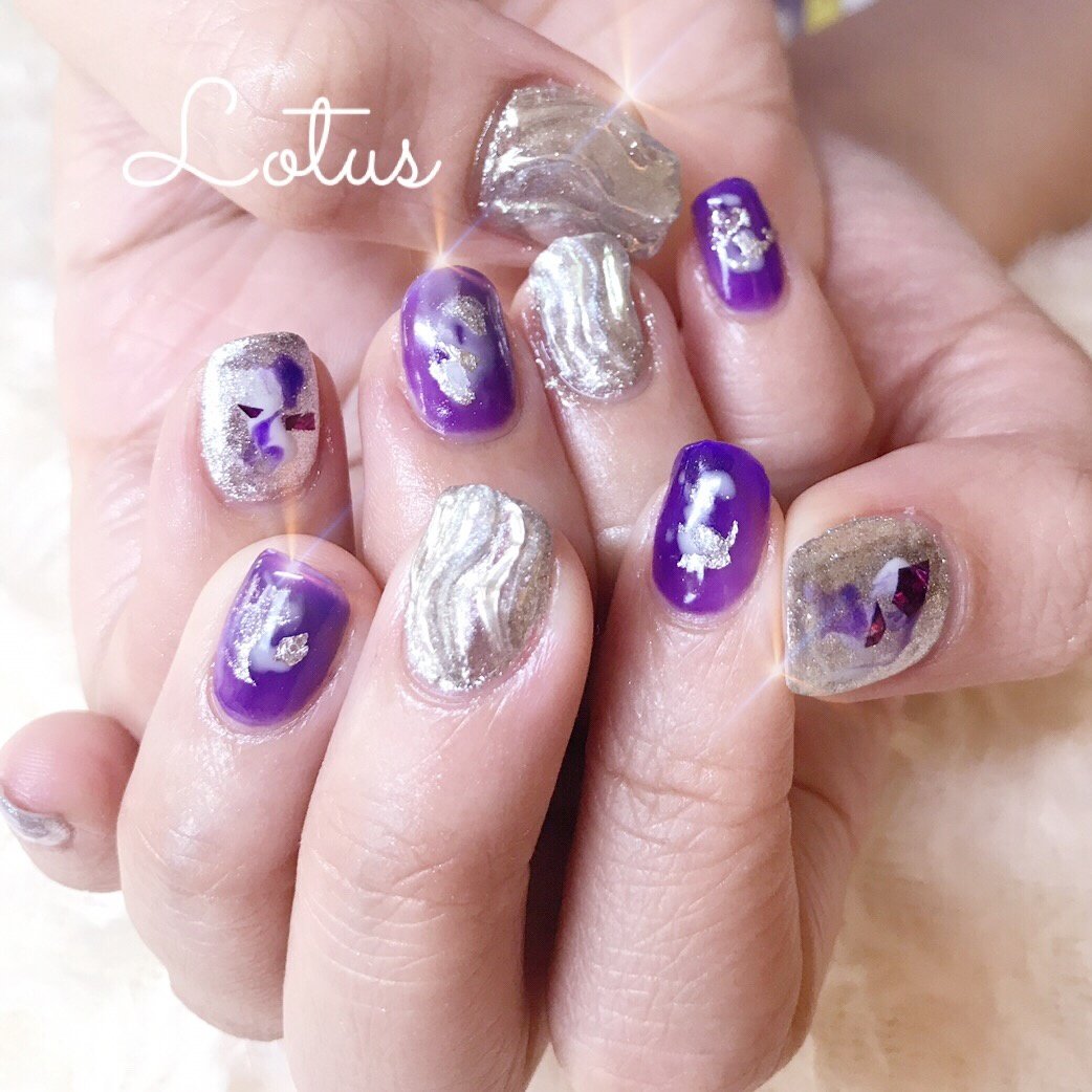 秋 冬 梅雨 ライブ ハンド Nail Lotusのネイルデザイン No ネイルブック