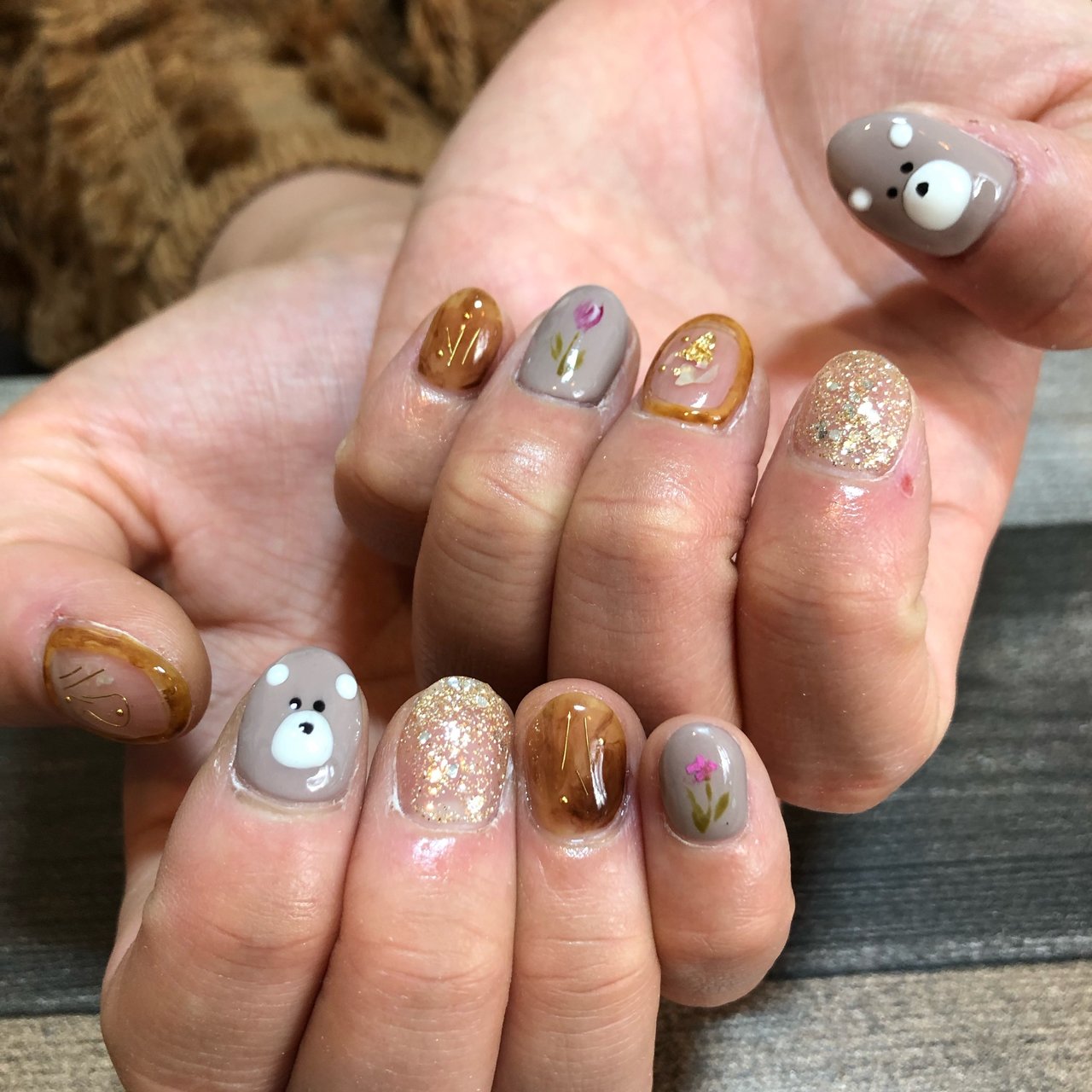 ハンド キャラクター プッチ べっ甲 ワイヤー Nail Salonうたたねのネイルデザイン No ネイルブック