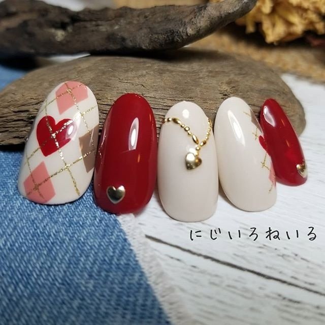 冬 バレンタイン ハンド ハート アーガイル Ayakoのネイルデザイン No ネイルブック