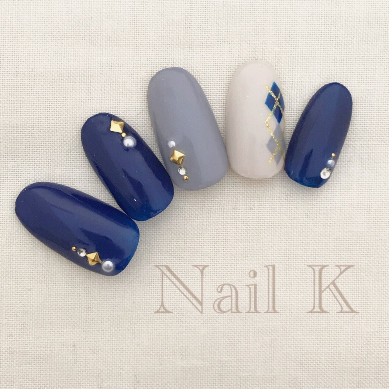 冬 ハンド ワンカラー アーガイル ネイビー 両国nail K 慶 ネイルケイのネイルデザイン No ネイルブック