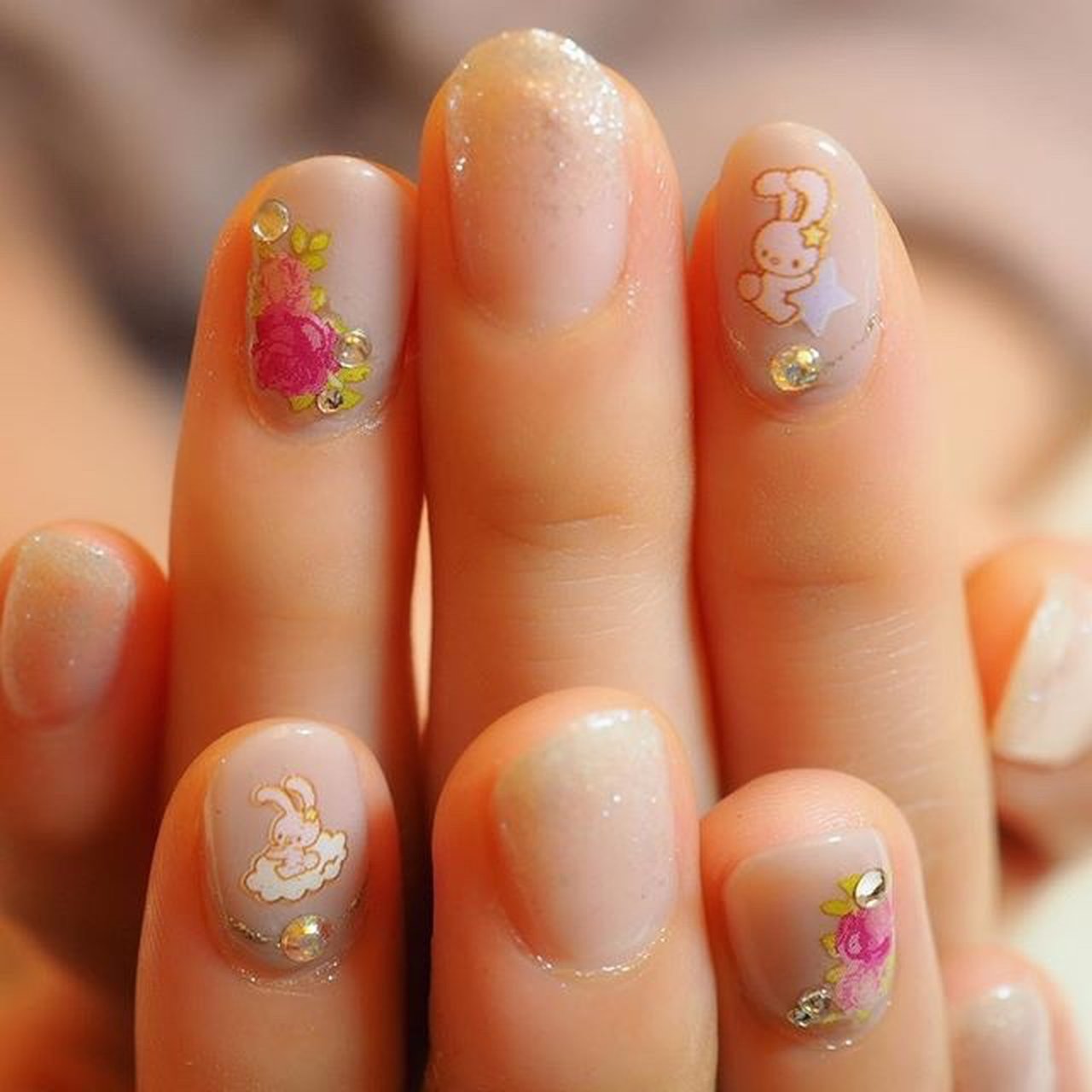 オールシーズン ハンド フラワー キャラクター ジェルネイル ネイルサロンミュークmjukのネイルデザイン No ネイルブック