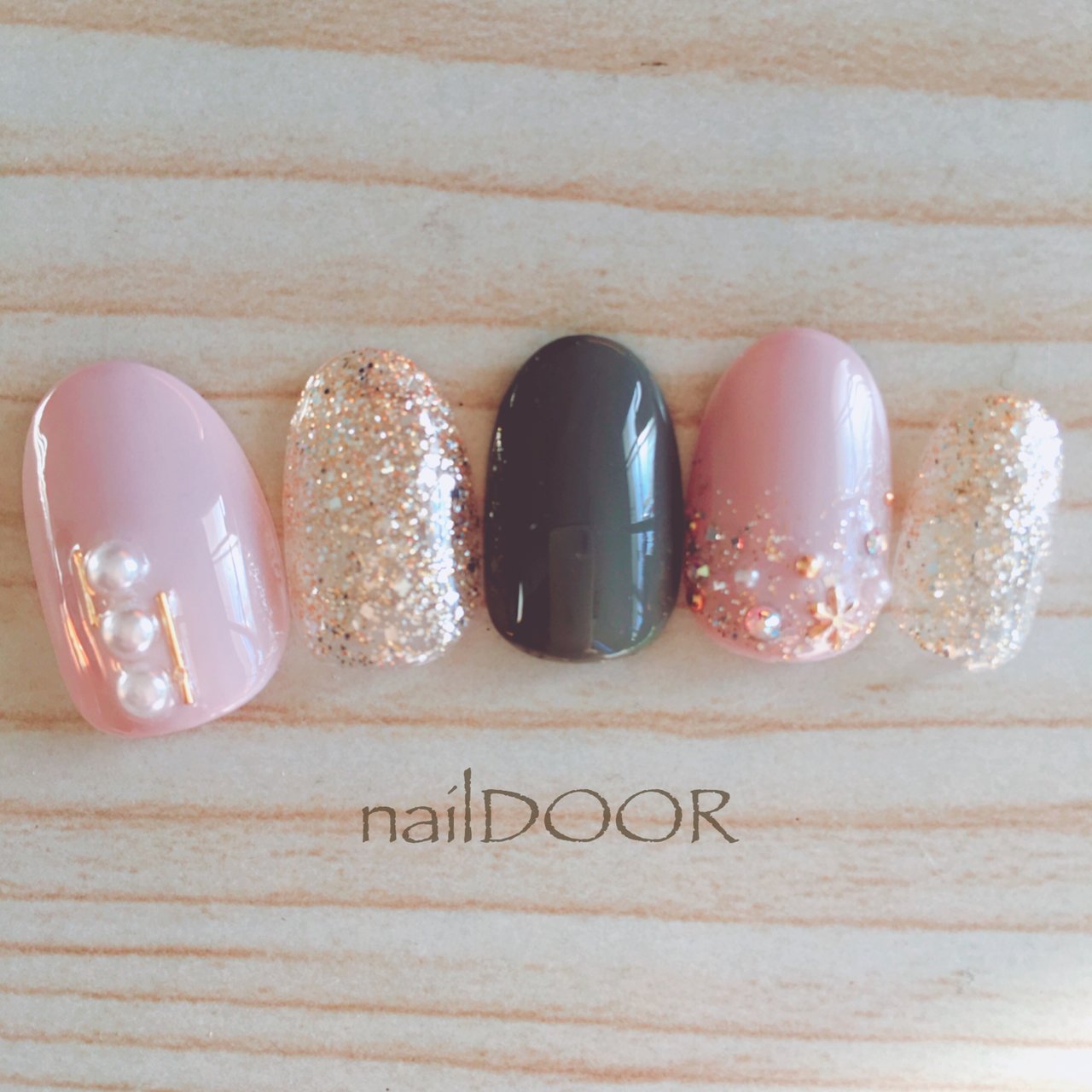 春 冬 オールシーズン オフィス ハンド Naildoorのネイルデザイン No ネイルブック