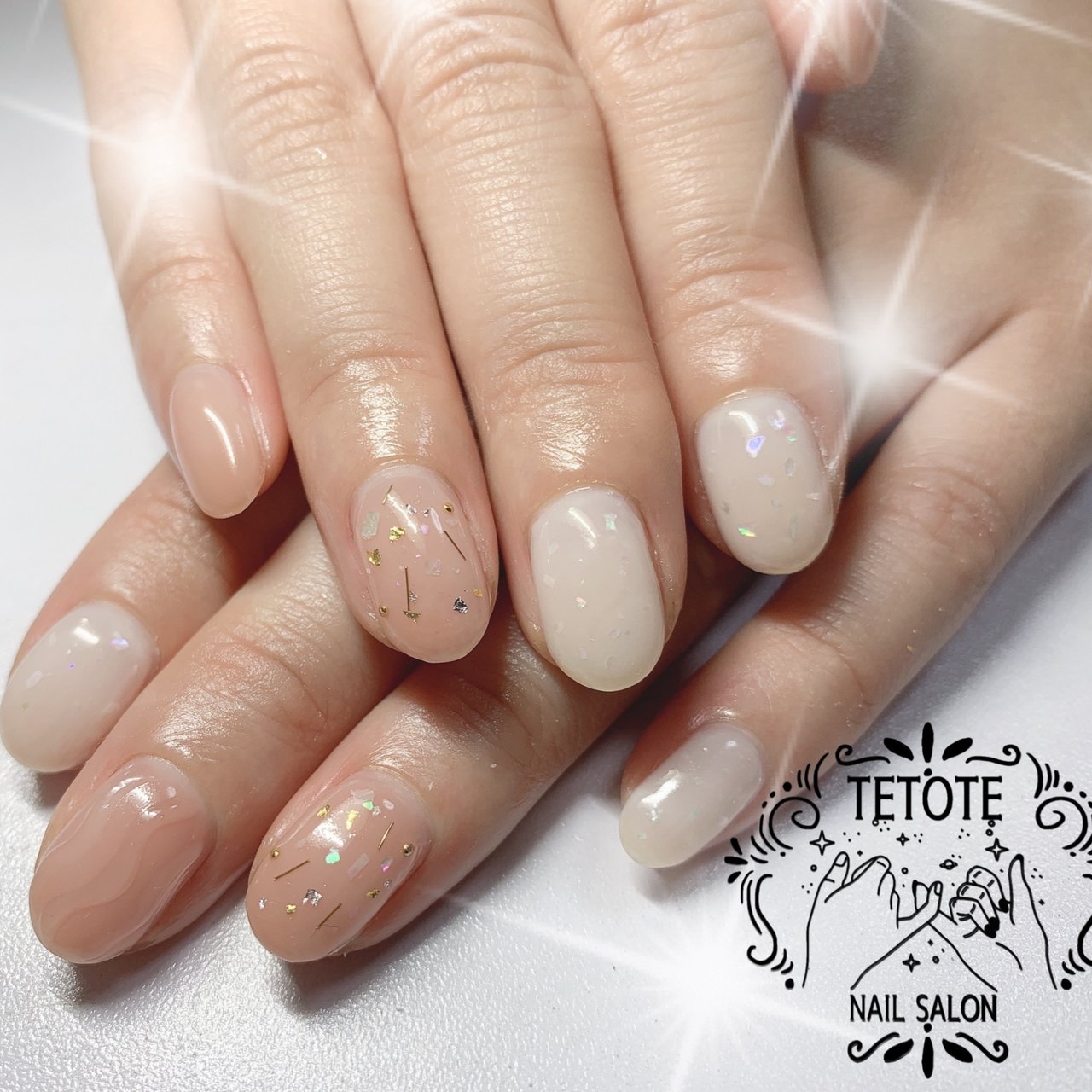 シェル ニュアンス ホワイト クリア ベージュ Nailsalon Tetoteのネイルデザイン No ネイルブック