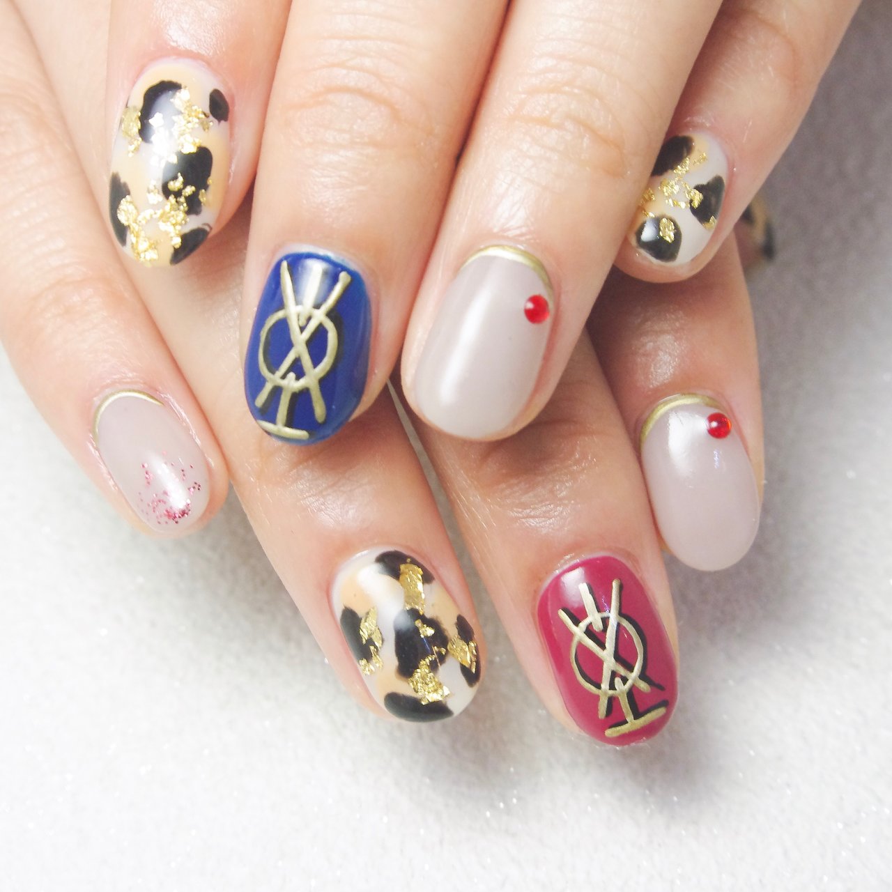 秋 冬 成人式 ライブ ハンド Uccのネイルデザイン No ネイルブック