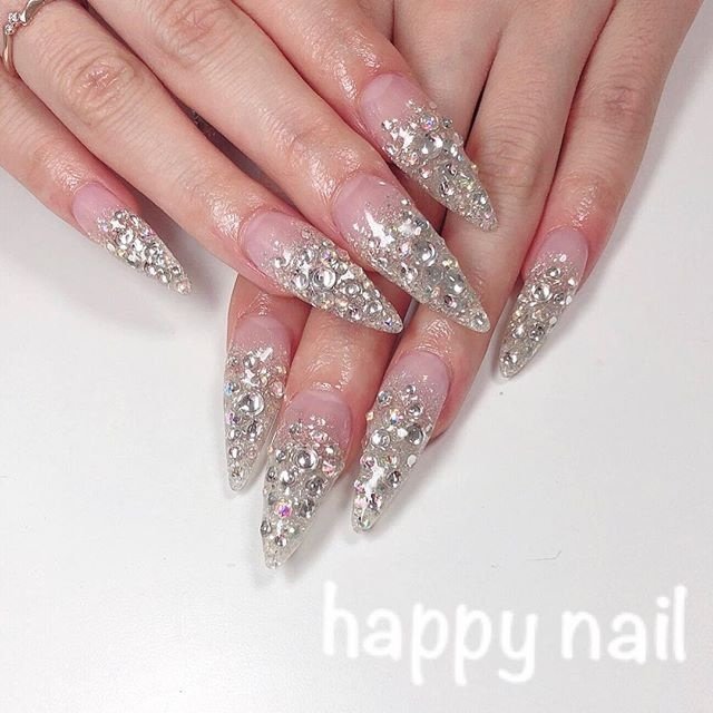 オールシーズン 成人式 グラデーション ラメ ビジュー Happy Nailのネイルデザイン No ネイルブック