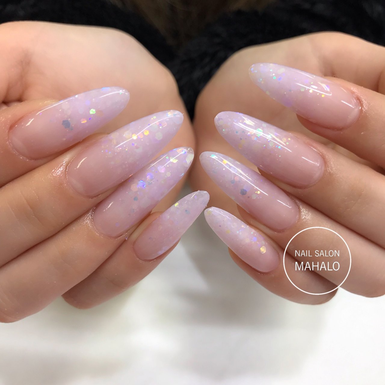 シンプル グラデーション ホログラム ワンカラー パステル Nail Mahaloのネイルデザイン No ネイルブック