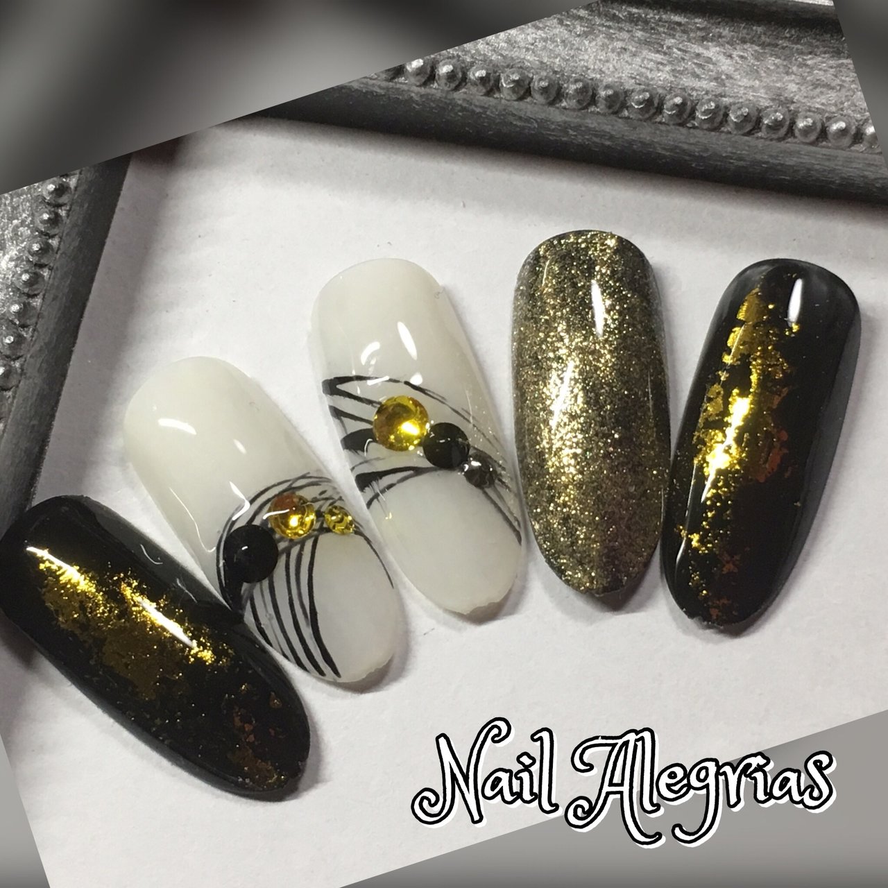 オールシーズン ライブ パーティー ハンド ホログラム Nail Alegrias ネイルアレグリアス のネイルデザイン No ネイルブック