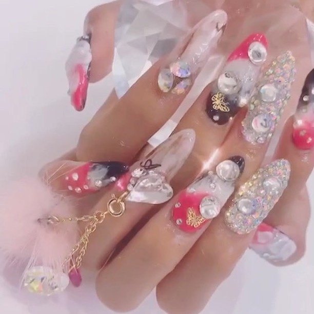 成人式 卒業式 入学式 パーティー ビジュー Nailsgogo Shibuya Nailsalonのネイルデザイン No ネイル ブック