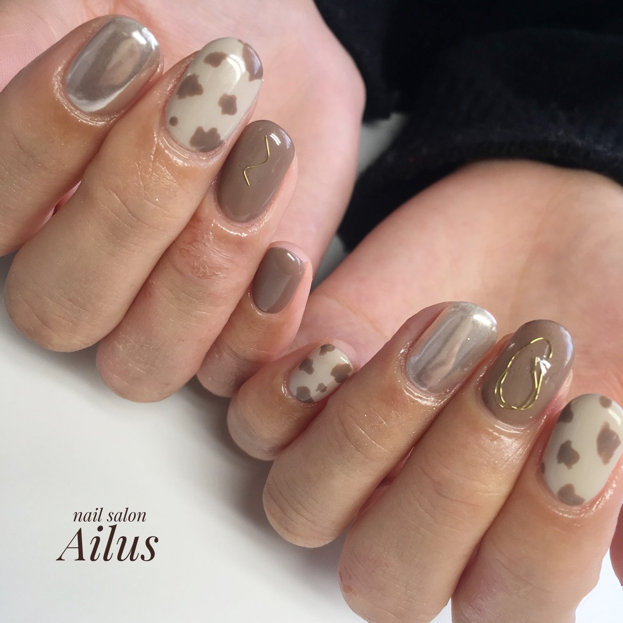 オールシーズン ハンド ワンカラー アニマル柄 ベージュ Nail Salon Ailusのネイルデザイン No 3893096 ネイルブック