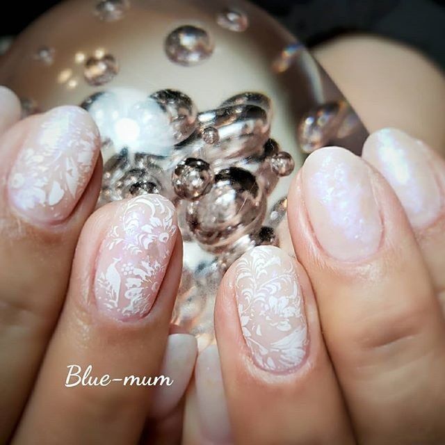 ハンド ニュアンス マット オーロラ ホワイト Blue Mum Nailsalonのネイルデザイン No ネイルブック