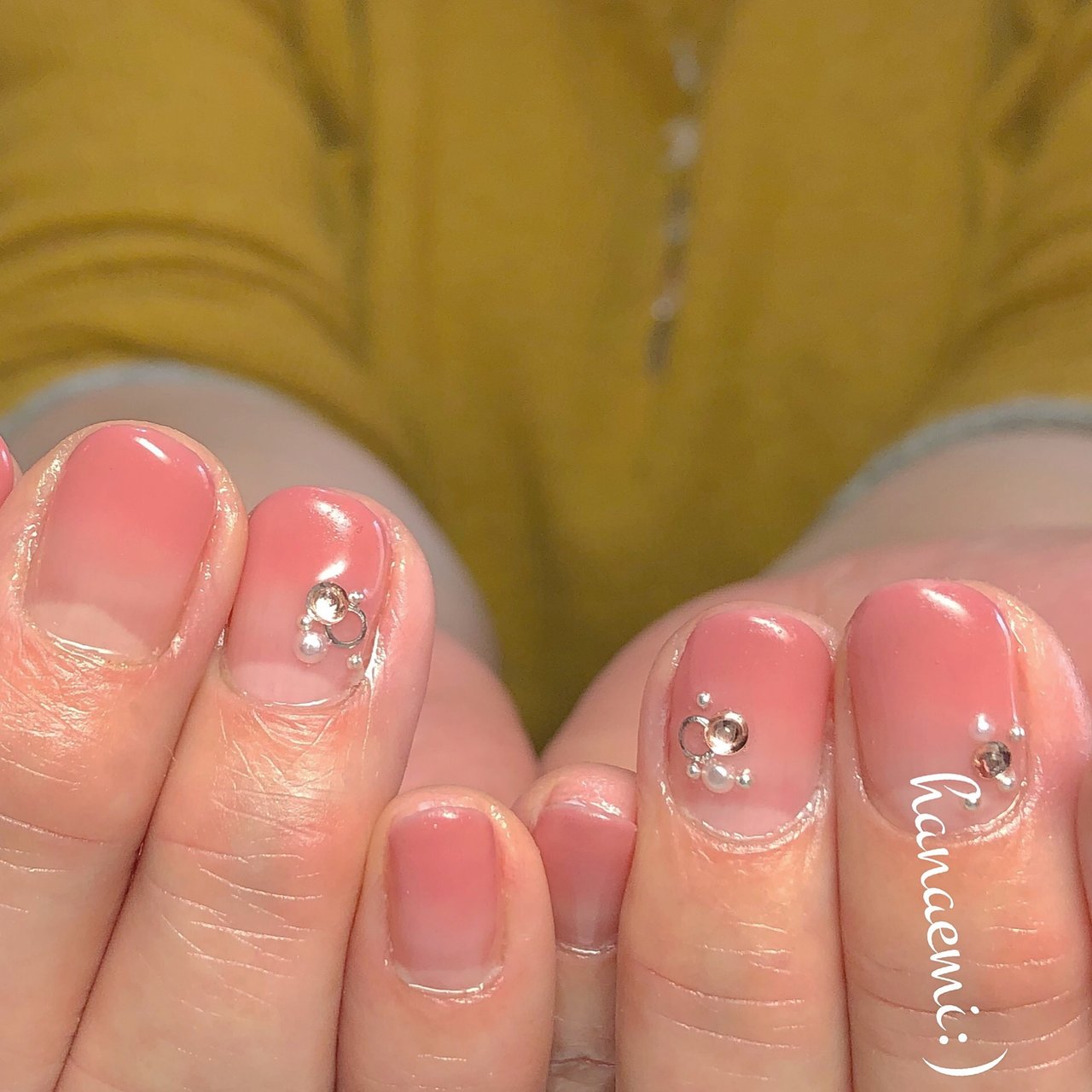 オールシーズン オフィス ハンド グラデーション ショート Nail Smile Hanaemiﾟ ﾟஐ美沙 のネイル デザイン No ネイルブック